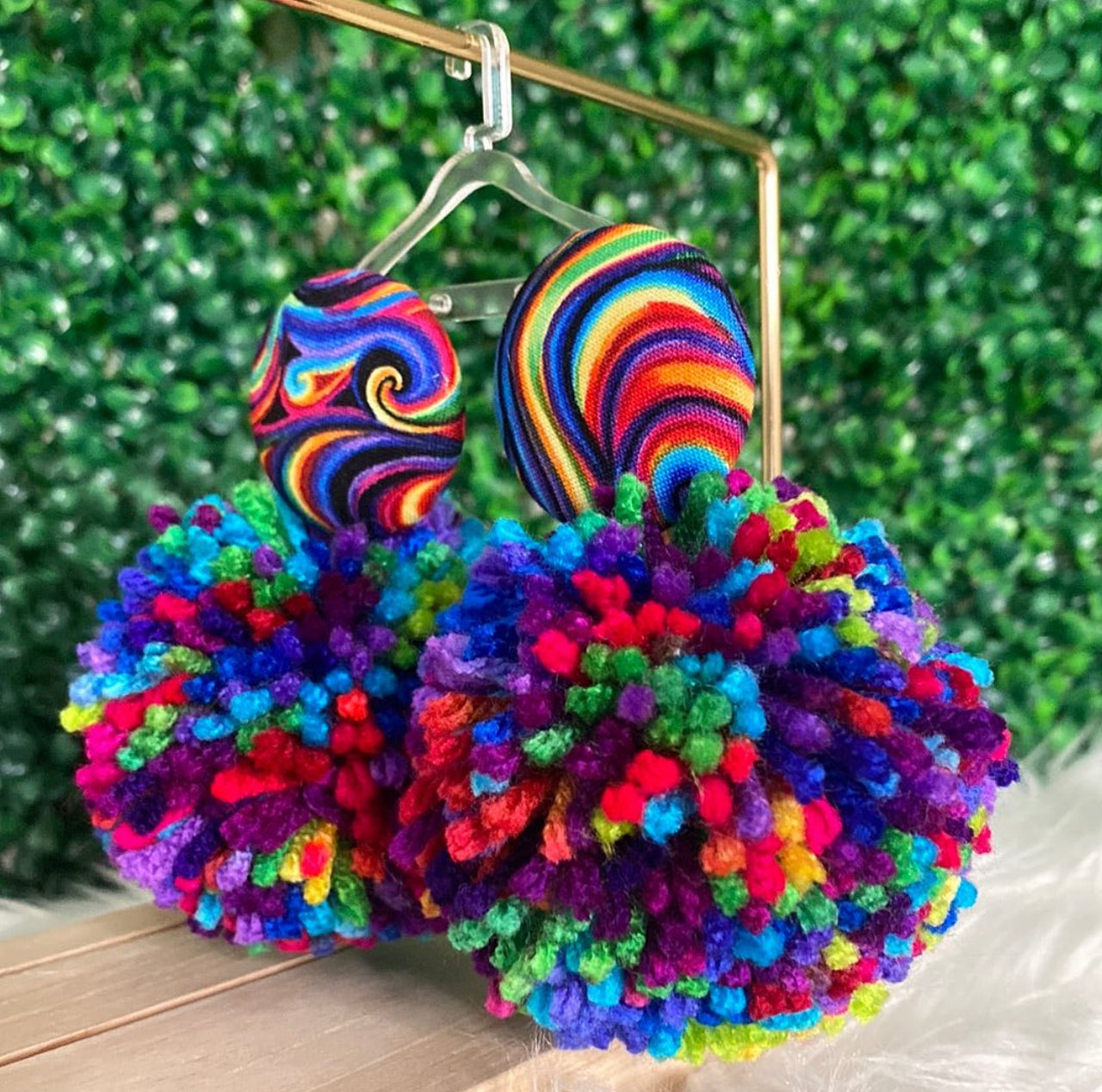 Swirl Me Baby Poms