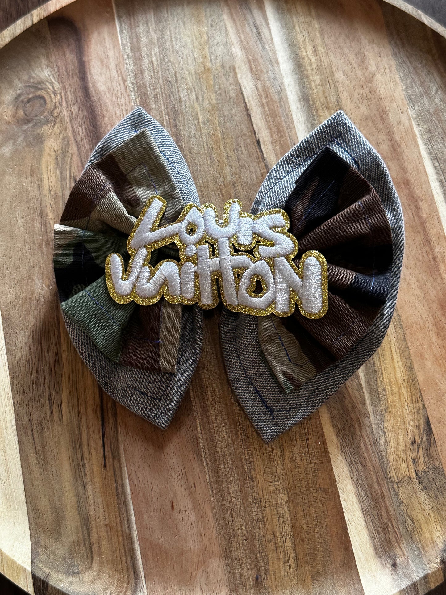 Bow Brooch