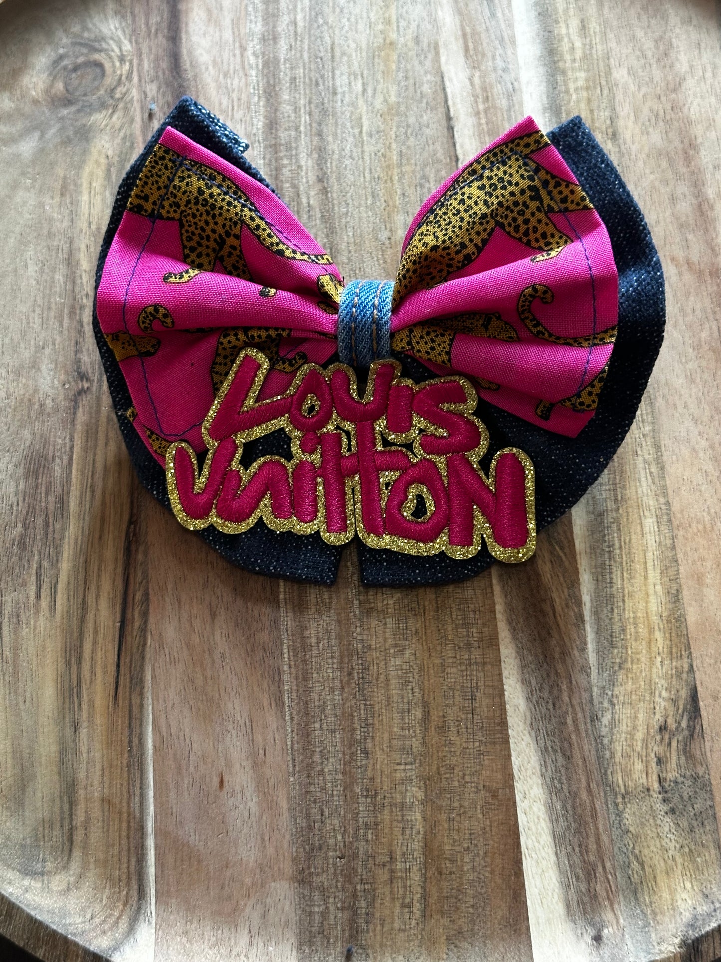 Bow Brooch