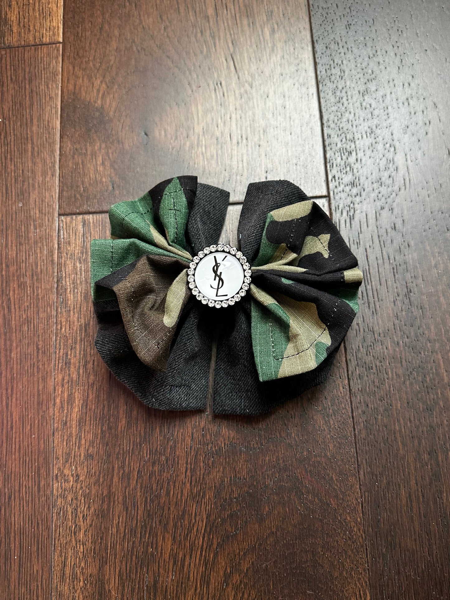 Bow Brooch